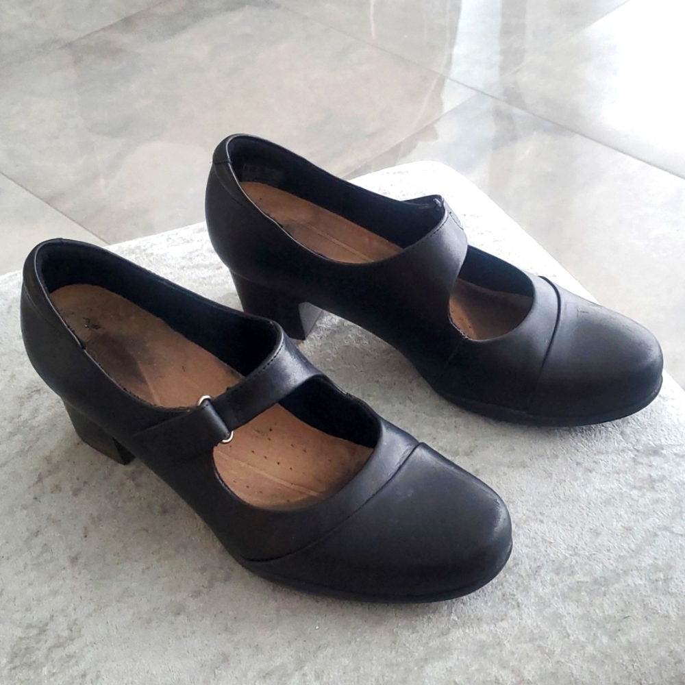 Clarks Roslyn Wren shoe
